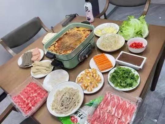 请问morphy richards MR9099电火锅的性能如何?其参数有哪些?(图1)