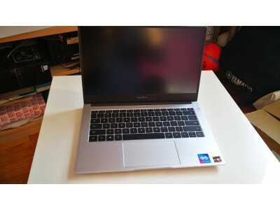 微软笔记本选择指南:Surface Laptop Studio与Pro 9对比,如何抉择?(图4)